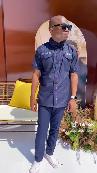 Explore Ungie's Traditional Collection of Men's Shirts