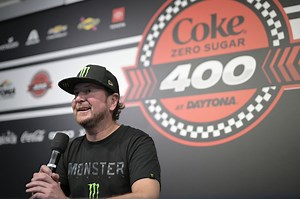 WATCH: Kurt Busch gets a fitting tribute in the driver’s meeting pre-race at Daytona after hanging up his helmet