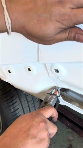 Cutting Off the Rear Quarter Panel – Yaris ATIV Major Repair! #carrepair #ซ่อมรถ