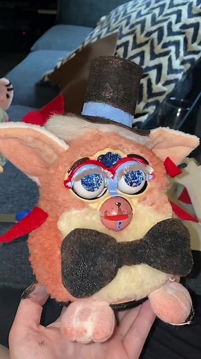Furby Transformation into Freddy Fazbear | FNAF Security Breach