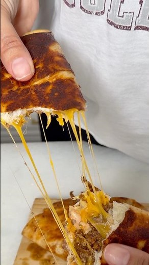 Beef and Cheese Quesadillas are 10/10 #budgetmeals #dinnerideas