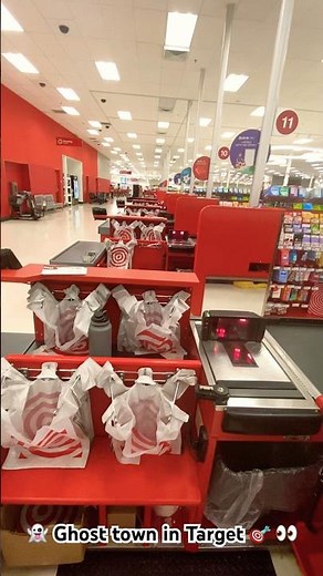 Where Is Everyone?! Empty Target Checkout Lines & Only Self-Checkout Open 🤔