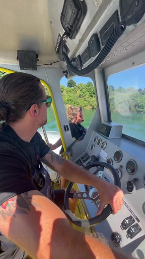 360 “Hamilton Turn” 🌀 | Boat Ride