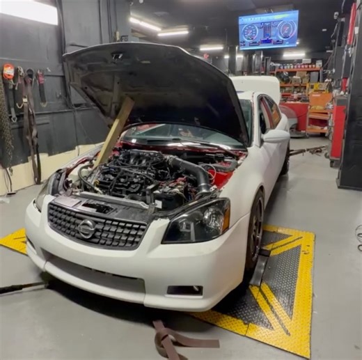 GTuned Performance on Instagram: "Quick Nitrous Remote Tune on this sleeper Altima 😂 Owner: @ilysushi_ Mods: 2nd gen VQ35DE swapped 3in Exhaust 3in Y-Pipe 3.5in Intake Aem 340 fuel pump Gtr Injectors 3rd gen VQ35DE Manifold/TB E85 🌽 Proton nitrous express kit 100 shot wet 🔥 Tuned By Us on @uprev 💯 Slide >>>> For dyno graph ✍🏽 Results: 286whp/260lb tq NA Tune ✅ 379whp/386lb tq 100 shot 🍼 We remote tuned this car on the dyno very simple set up! Bolts on and nitrous kit people won’t expect it