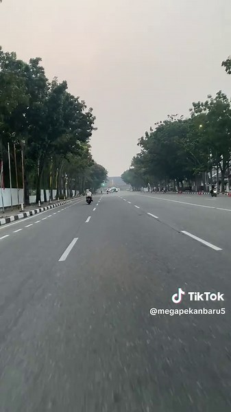Keindahan Pekanbaru dan Sekitarnya: Panduan Singkat Foto & Jalan-jalan