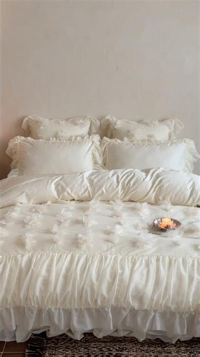 Creamy - Boutique French Princess Style 3D Floral Ruffle 100S Cotton Bedding Set