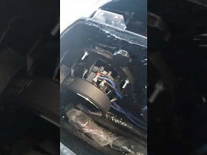 Harley Davidson Road King Stereo system, 5 speakers with Two amps .