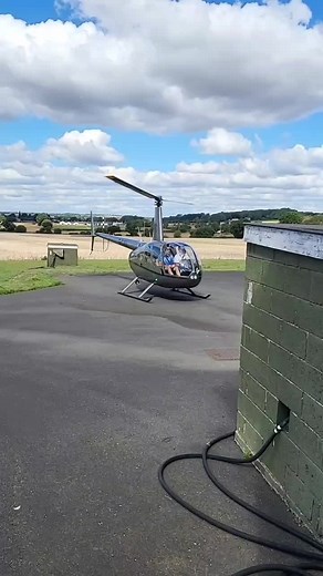 #robinsonhelicopter #R44 #helicopter #aviation #flying