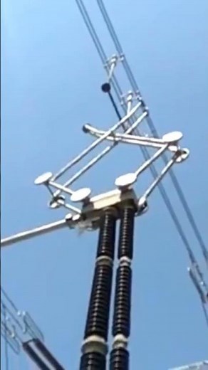 PANTOGRAPH ISOLATOR OPERATION