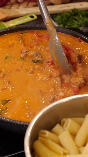 🇮🇹✨ Authentic Italian Food: The Language of Passion and Flavor! 🍝🌿🇮🇹 Buongiorno, foodies! Let’s explore the enchanting world of authentic Italian cuisine, where every bite transports us to the Amalfi Coast. From rich tomato sauces to velvety tiramisu, Italy’s culinary mastery delights our taste buds. 🍕🍝🌞 Italian food celebrates simplicity and quality ingredients, from wood-fired pizza to homemade Rigatoni Bolognese. It’s the warmth of minestrone and the explosion of taste in bruschetta.