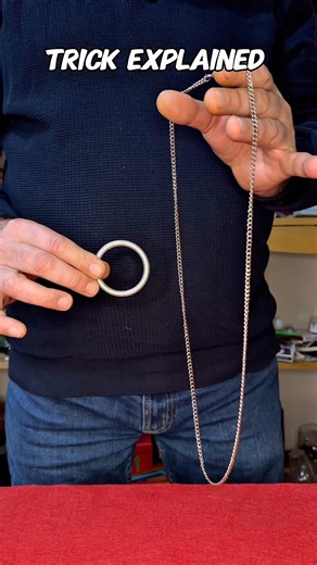 RING AND CHAIN ​​MAGIC TRICK TUTORIAL #tricks #magic #magictricks #shorts
