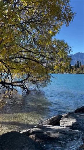 Exploring Autumn in Queenstown, New Zealand