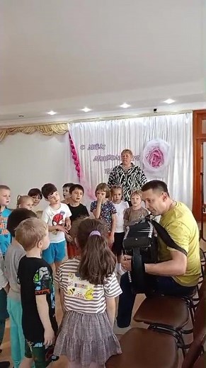 Песня кота Леопольда #дети #песнякоталеопольда #давайтежитьдружно #анатолийгальянов #баянист