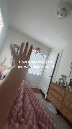 🐷🐷 (@happybabypiglet)’s videos with A Flower Amidst Thorns - Joshua Kyan Aalampour