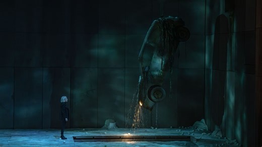 'Norma fait monter ses pneus neige' à la Monnaie : une production controversée, une mise en scène inutile pour clôturer l’ère Peter de Caluwe - RTBF Actus