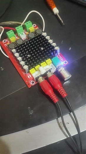 Probando modulo amplificador de temu XH-M510 con un subwoofer