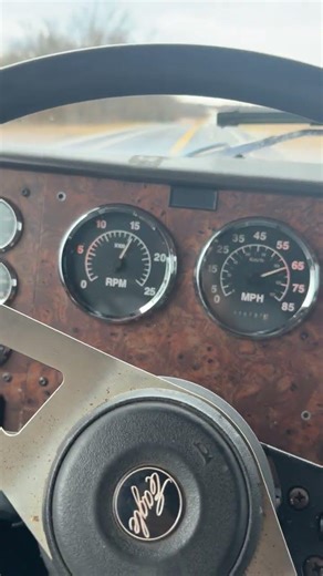 C12 cat straight pipe Jake’s a little over gross weight. #trucking #cat