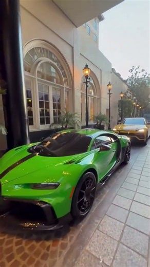 Lamborghini Urus along side Bugatti Veyron