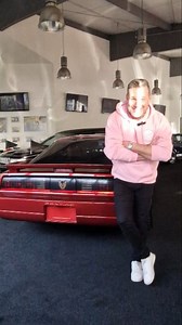 Ihr wollt den Trans Am hören? Ihr kriegt den Trans Am zu hören! 😍 Ein echter GTA. Oder wie es von Pontiac hieß: "5.7 donnernde Liter eines legendären, ultra-ernsthaften Sportcoupés". 😍 Mit H-Kennzeichen (Oldtimer) und neuem TÜV ist der GTA bei uns zu 14.850,- Euro zu haben. Weitere Infos und Fotos auf unserer Homepage. Folgt SKY AUTOMOBILE und seht unsere Klassiker in eurem Feed. Es lohnt sich. 😍 #transam #gta #pontiac #transamgta #pontiactransam #pontiacfirebird #firebird #uscar #uscars #you