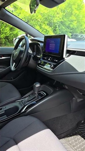 2023 Toyota Corolla Hatchback SE Plus