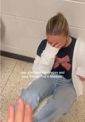 dear cataplaxy attacks you gtg boi #fyp #fy #narcolepsy #cataplexy