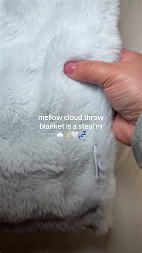 Mellow Sleep | Cloud Throw Blanket - Cloud Like Faux Rabbit Fur Plush Blanket, Ultra Soft Fluffy