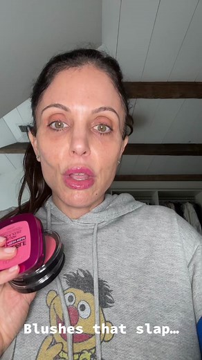 Wow bethenny blushes and DRUGSTORE @essence @loréal paris usa @Revolution Beauty #blush #drugstore PS. I just found ONE MORE