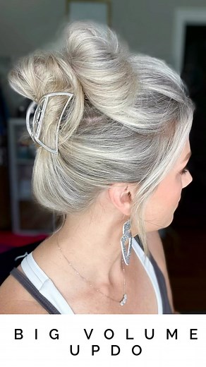 ✨If your hair disappears in a claw clip (mine does), this EASY HACK for BIG VOLUME is for you! ❤️ | Mandy Sims