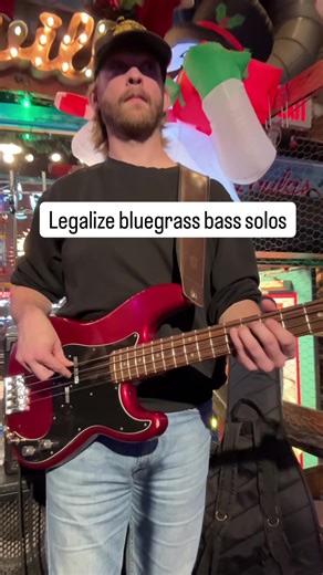 Mastering Bluegrass Bass Techniques for Musicians