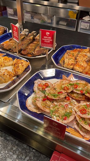 From classic fish and chips to grilled seafood platters, Fish Market Café serves up fresh, fast, and flavour-packed favourites daily. There's something on the menu for every seafood lover. | Sydney Fish Market