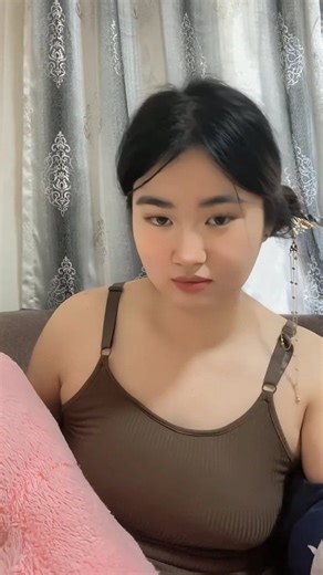 I feel like no one truly knows who I am. I have no friends who I can count on. I have no one to vent to. Even my parents aren’t reliable. Sometimes I feel like its my fault no one knows me. Sometimes im okay with being alone, and sometimes it is so heartachingly painful. At the same time - I feel alone surrounded by tons of people. I cant win. Hey… I’m really sorry you’re feeling like that. 💔 It takes courage to say something like “I’m all alone,” and I want you to know that you’re not invisibl