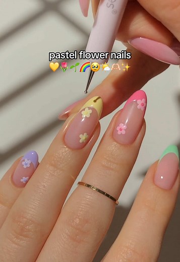 Pastel Flower Nails Tutorial for Spring