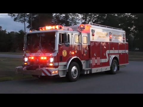 **1989 Mack rescue!** Central Islip FD 3-7-2, 3-7-15 & Chief 3-7-30 respond to a fuel spill.