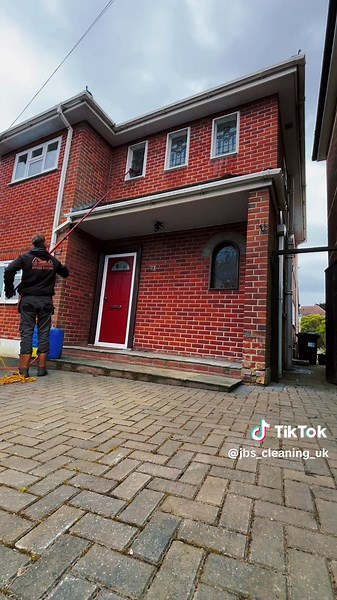 Full House Window Cleaning Services