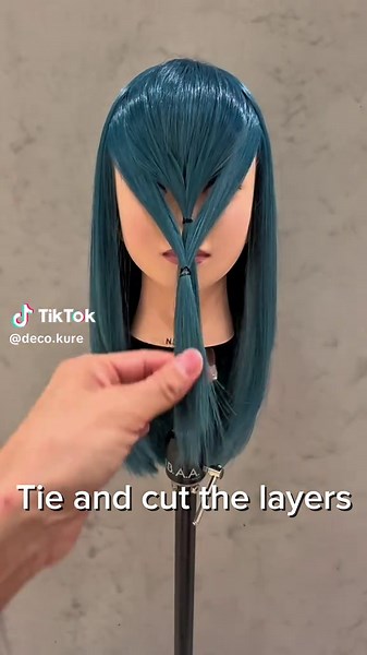 DECO Method: 5-Point High Layer Self-Cut for Long Hair