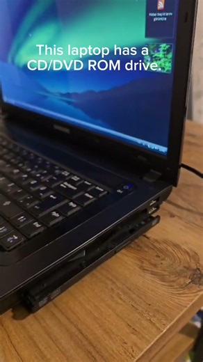 A 18 Year old Laptop stil working?#shorts #computer #retro #vintage