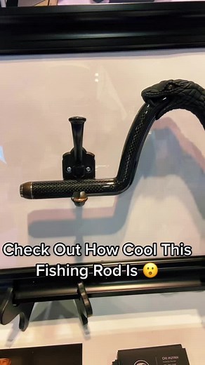 Look how cool this fishing rod design is 😮 #fishing #fish #foryou #fishingtiktoks #fisherman #fishtok #fypシ #fishinghypehouse #foryoupage #fishcontent #bassfishinglife #bass #bassfishing #adventure #fishingreel #fishinggear