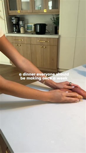 320K views · 1K reactions | HOT HONEY CHICKEN Uber eats night night...