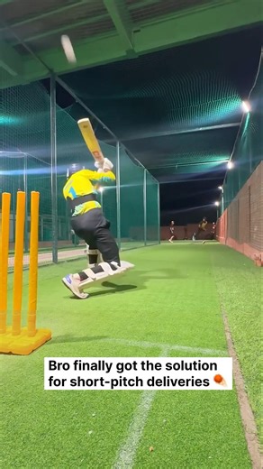 How to Play Short-Pitch Bowling.Easy Solution. #cricket #cricketlover #sports #cricketwithrp #rcb