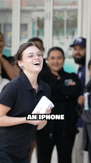 If You Catch The Christmas Present You Keep It.. | BigDawsTv