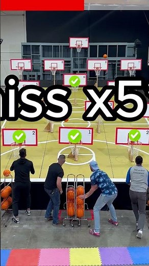 Do 4 People Stand a Chance at the Giant Basketball Arcade? #TeamEdge #basketball #arcade
