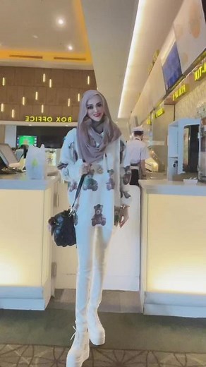 Stylish Teddy Bear Outfit Inspiration for Indoor Settings