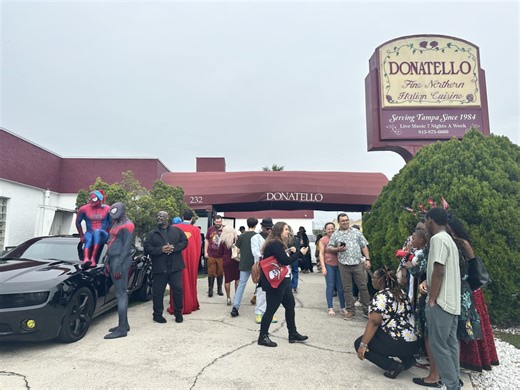 Tampa’s Donatello Italian Restaurant gives thanks to many on Thanksgiving