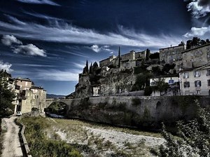 Le 22 septembre 1992 : la catastrophe de Vaison la Romaine - Actualités La Chaîne Météo