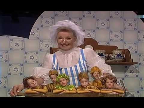Helga Piur - Frau Holle bäckt 'ne Stolle 1999 & 2006