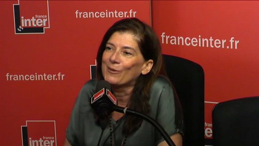 LIVRE - "Romain Gary avait imposé une règle à Jean Seberg : l'amour, pas plus de 3 fois par jour" Ariane Chemin, journaliste au Monde, a enquêté sur le mariage secret de l'écrivain Romain Gary et de l'actrice Jean Seberg, en 1963, dans un village de Corse du Sud dans son livre "Mariage en douce - Gary et Seberg". L'interview en intégralité > http://bit.ly/gary-seberg | France Inter