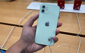 绿色真的很好看吗？蓝色真的丑吗？——iPhone 12/12 Pro真机上手Vlog