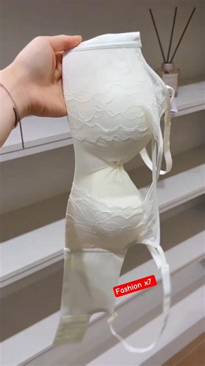 This White Lace Bra Looks Amazing 😍 #Shorts #fashion #virelshorts