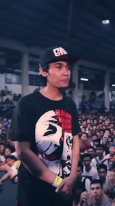 "YOGA SINIO BESTLINES" - Sinio vs Shehyee #fliptop #FlipTopBattleLeague #hiphop | HipHop Worldwide