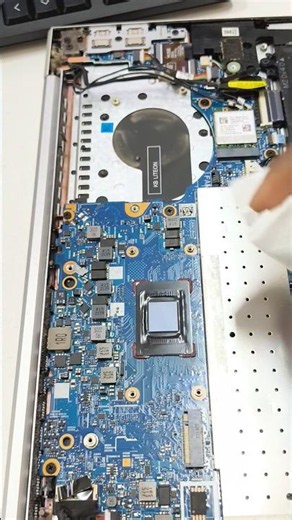 How to Clean Laptop CPU Thermal Paste (Quick & Easy)